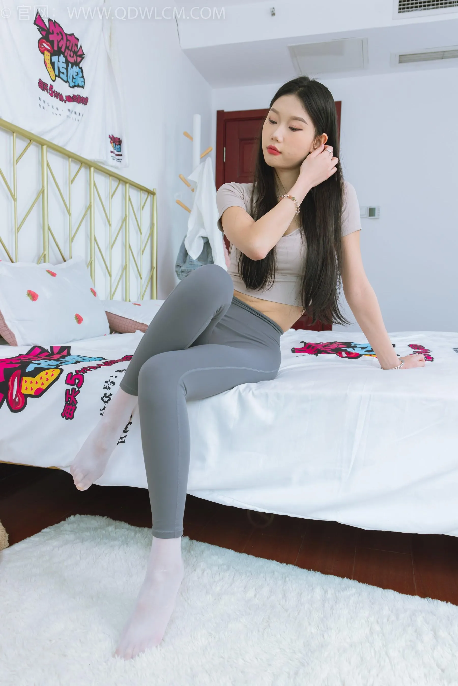 物恋传媒 NO.1602 小竹-迷失向日葵 [83P]插图